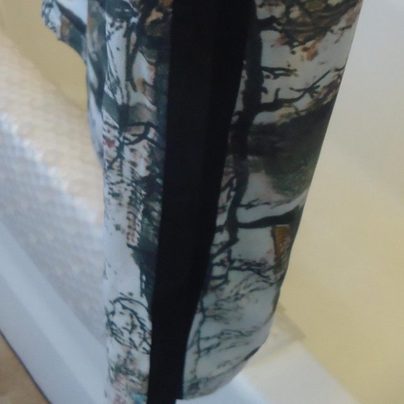 Hanhzhou Mulberry Silk Traditional Dress Art Smoke  Size L NWT's. - Picture 12 of 15